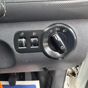 2014 Volkswagen Caddy 1.6 TDI Startline Panel Van - Image 8