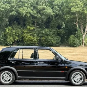 1990 VW Golf GTI 8-valve black 5-door hatchback - Image 3