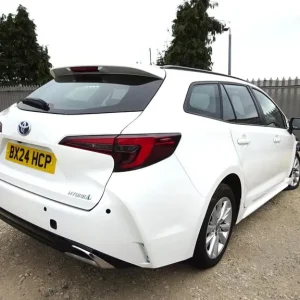 2024 Toyota Corolla Icon HEV Estate – Front and side damage, ex-police, salvage repairable - Image 3