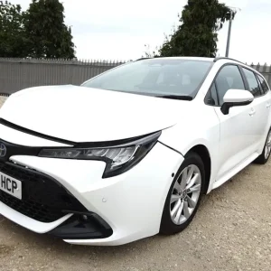 2024 Toyota Corolla Icon HEV Estate – Front and side damage, ex-police, salvage repairable - Image 4