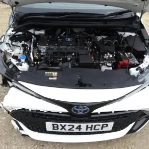 2024 Toyota Corolla Icon HEV Estate – Front and side damage, ex-police, salvage repairable - Image 8