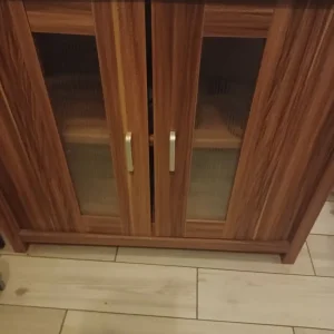Shoe cabinet