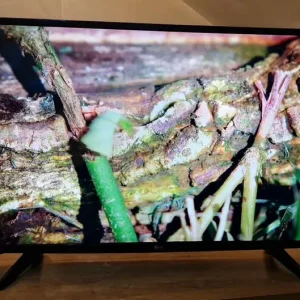 Smart LG 43 Inch 4K UHD TV - Image 5