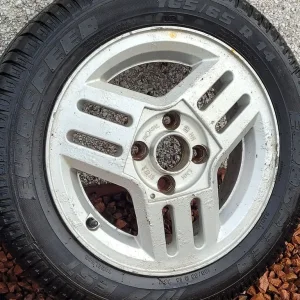 Vauxhall Nova alloy wheels - Image 5