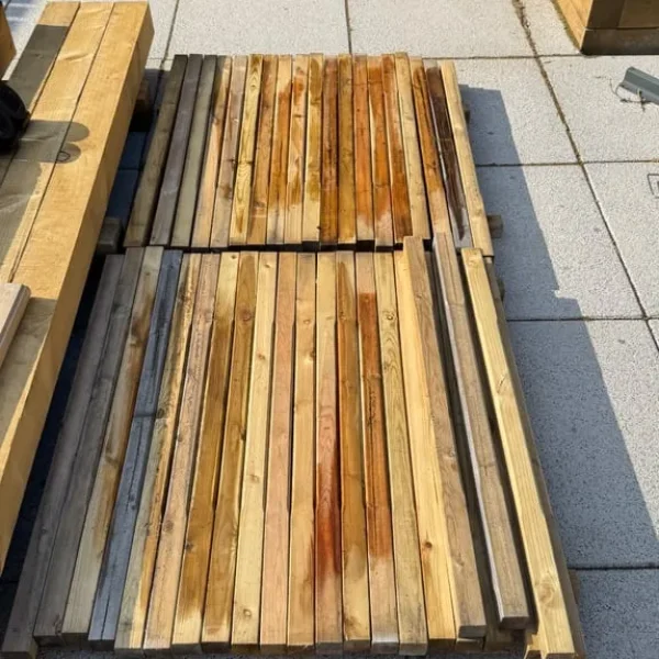 Decking Spindles
