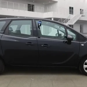 2017 Vauxhall Meriva 1.4i 16V Life 5dr MPV Petrol Manual - Image 6