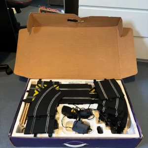 Scalextric Hot Pursuit x2 - Image 2