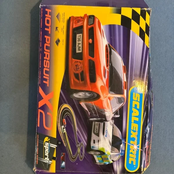 Scalextric Hot Pursuit x2