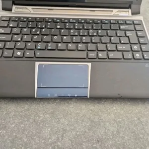 Asus Lamborghini VX6 Netbook - Image 3