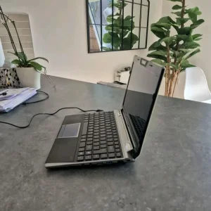 Asus Lamborghini VX6 Netbook - Image 4