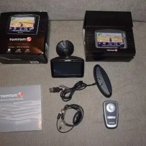 Tom Tom GO 930 Traffic (Spare or repair) with accessories