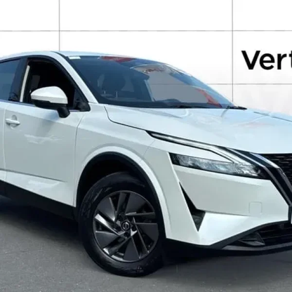 2022 Nissan Qashqai 1.3 DiG-T Acenta Premium 5-door Petrol Hatchback
