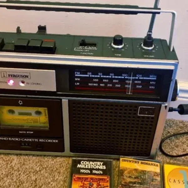 Vintage 3T11 Ferguson Radio