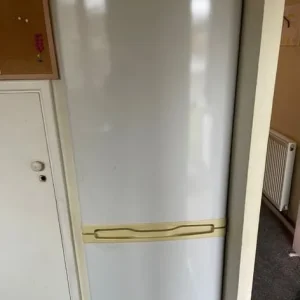 Fridge freezer