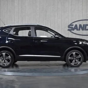 2019 MG ZS 1.0 T-GDI Exclusive Auto Euro 6 5-door Hatchback - Image 3