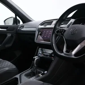 2021 Volkswagen Tiguan 2.0 TDI R-Line 5dr DSG Estate Diesel Automatic - Image 6