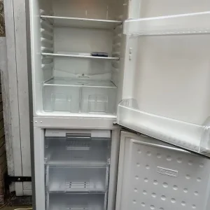 Beko Fridge Freezer - Image 5