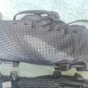 Adidas moulded studs astro turf boots uk5 - Image 8