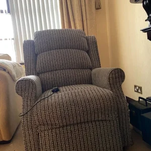 Recliner chair