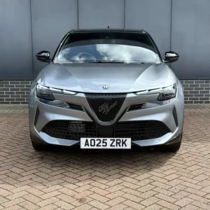 2025 Alfa Romeo Junior 1.2 Turbo Ibrida 5dr Auto Hatchback - Image 2