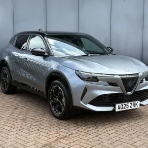 2025 Alfa Romeo Junior 1.2 Turbo Ibrida 5dr Auto Hatchback
