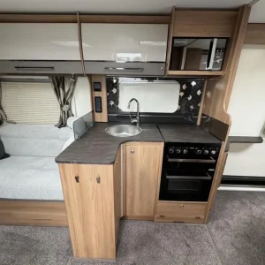 Bailey Alicanto Sintra Grande 2020 touring caravan - Image 6
