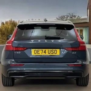 2024 Volvo V60 2.0 B4P Ultra Dark 5dr Auto Estate Petrol - Image 4