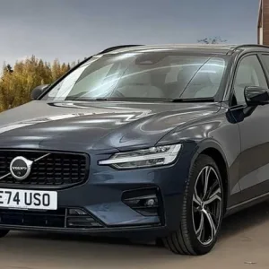 2024 Volvo V60 2.0 B4P Ultra Dark 5dr Auto Estate Petrol - Image 7