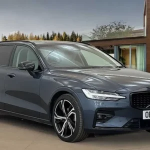 2024 Volvo V60 2.0 B4P Ultra Dark 5dr Auto Estate Petrol