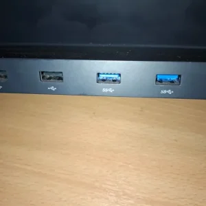 Microsoft Surface Pro 3 with docking station - Image 2