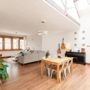Furnished double bedroom in a central penthouse