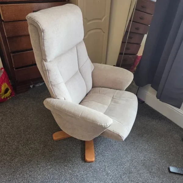 Ekornes Stressless armchair reclining