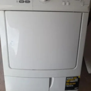 Zanussi condenser dryer, 7kg capacity, reverse action - Image 3