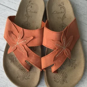 Clarks orange flower soft leather sandals - Image 7