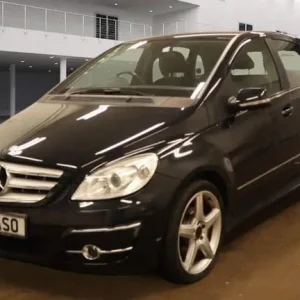 2011 Mercedes-Benz B-Class 2.0 CDI SE CVT 5-door MPV Diesel - Image 2