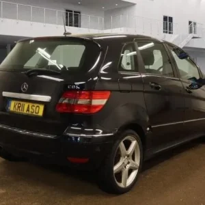2011 Mercedes-Benz B-Class 2.0 CDI SE CVT 5-door MPV Diesel - Image 4