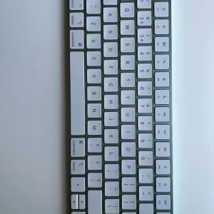 24” Apple iMac (2023, M3 Chip) Green/Turquoise - Image 5