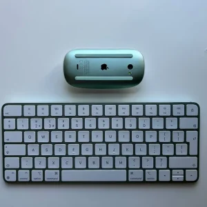 24” Apple iMac (2023, M3 Chip) Green/Turquoise - Image 6