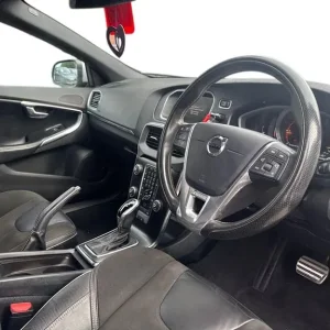 2017 Volvo V40 D4 R Design Nav Plus 5dr Hatchback - Image 8
