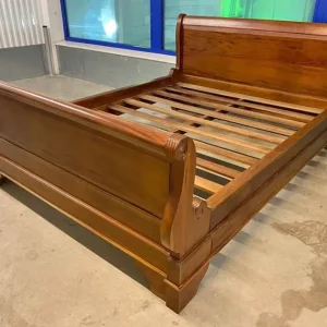 Solid teak king size sleigh bed - Image 4