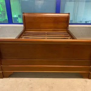Solid teak king size sleigh bed - Image 5