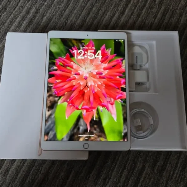 Apple iPad Air 3rd Gen 10.5 inch 64GB Gold