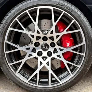 2025 Audi RS3 Sportback Carbon Vorsprung - Image 8