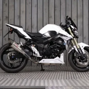2015 White Suzuki GSR750 - Image 3