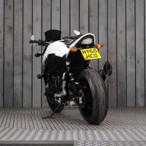 2015 White Suzuki GSR750 - Image 7
