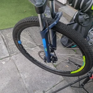 ROCKRIDER ST 520 MOUNTAIN BIKE YELLOW - Medium Frame - Image 8