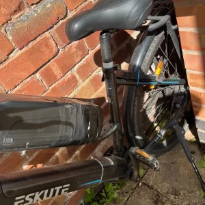 Electric bike - Image 2