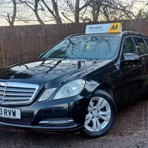 2013 Mercedes-Benz E-Class 2.1 CDI SE G-Tronic+ Euro 5 5dr Estate Diesel Automatic - Image 3