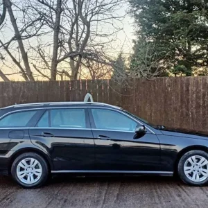 2013 Mercedes-Benz E-Class 2.1 CDI SE G-Tronic+ Euro 5 5dr Estate Diesel Automatic - Image 7