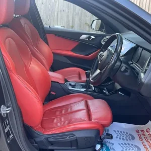2019 BMW 1 Series 1.5 118i M Sport Euro 6 (s/s) 5dr Hatchback Petrol Manual - Image 4